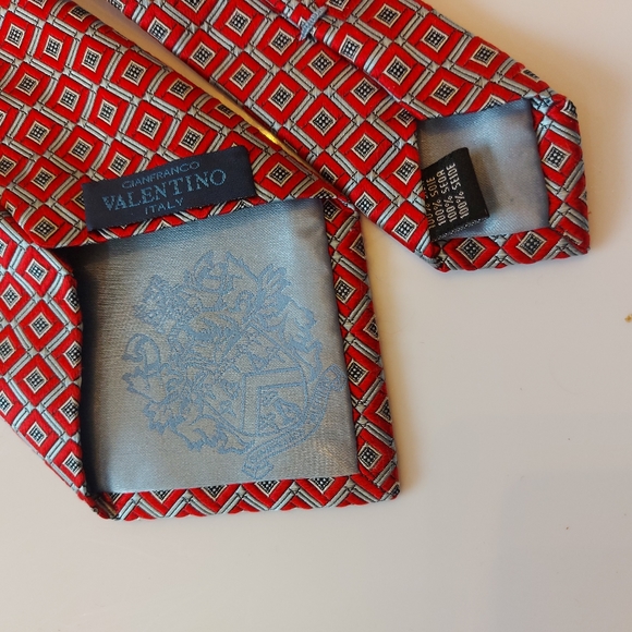 Men's Silk Neck Tie by Valentino - Picture 3 of 3